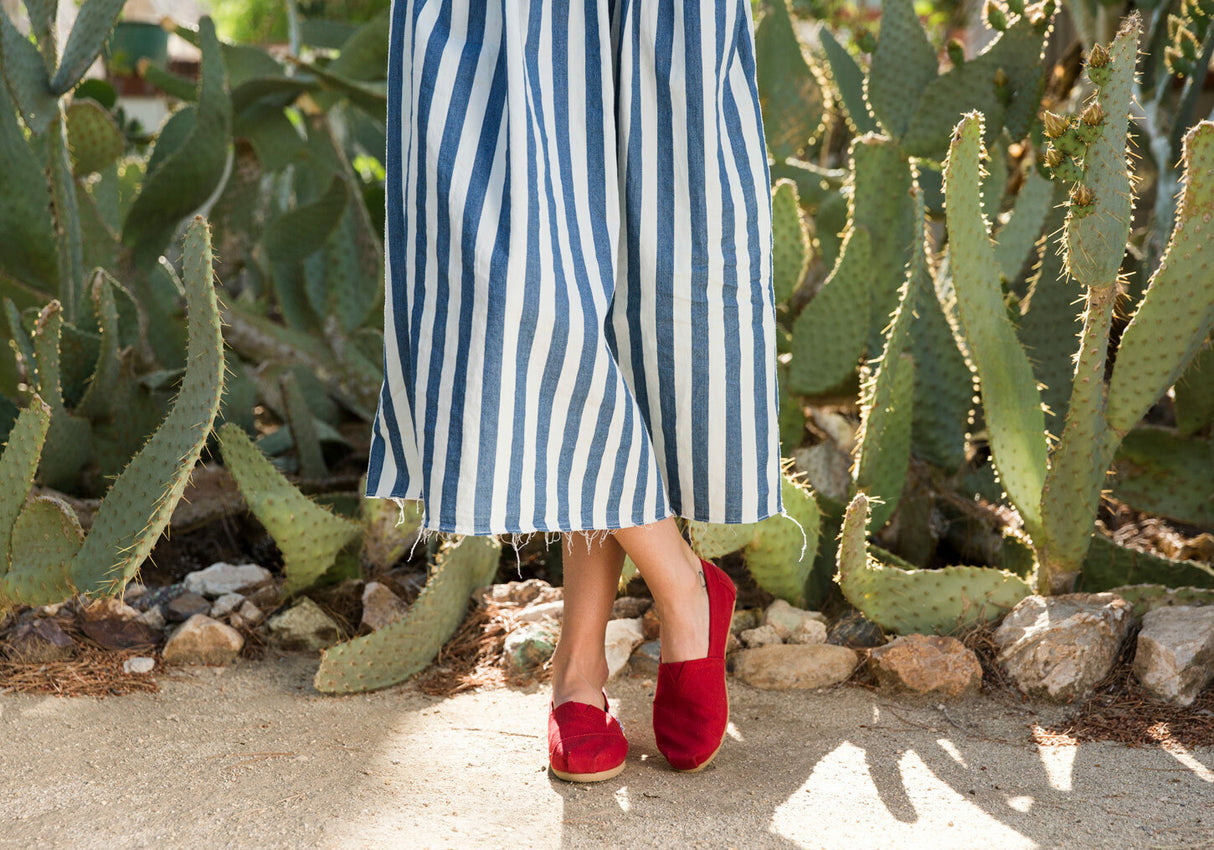 TOMS Womens Alpargata Classic Canvas Sneaker Shoes Espadrilles Slip On - Red