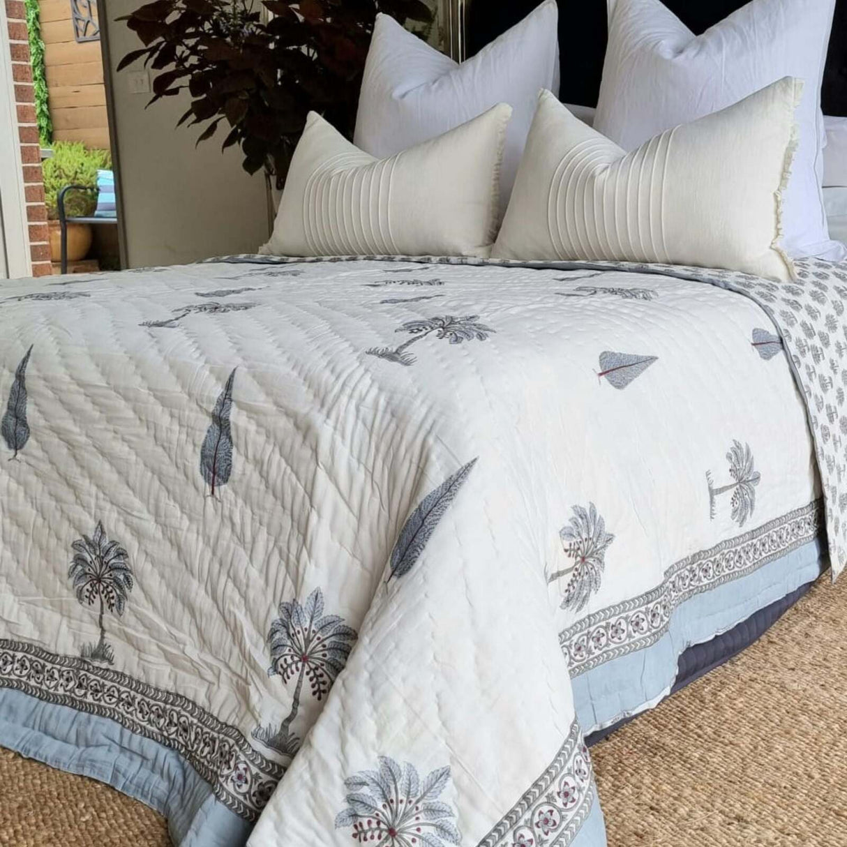 Kolka Palm & Pine Reversible Quilt 100% Cotton Blue - King Size