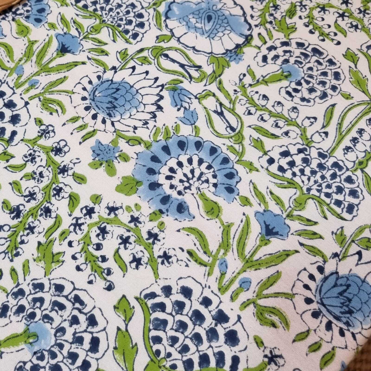 Kolka Senetti Hand Block-Printed & Sreen-Printed Textiles Tablecloth - Green