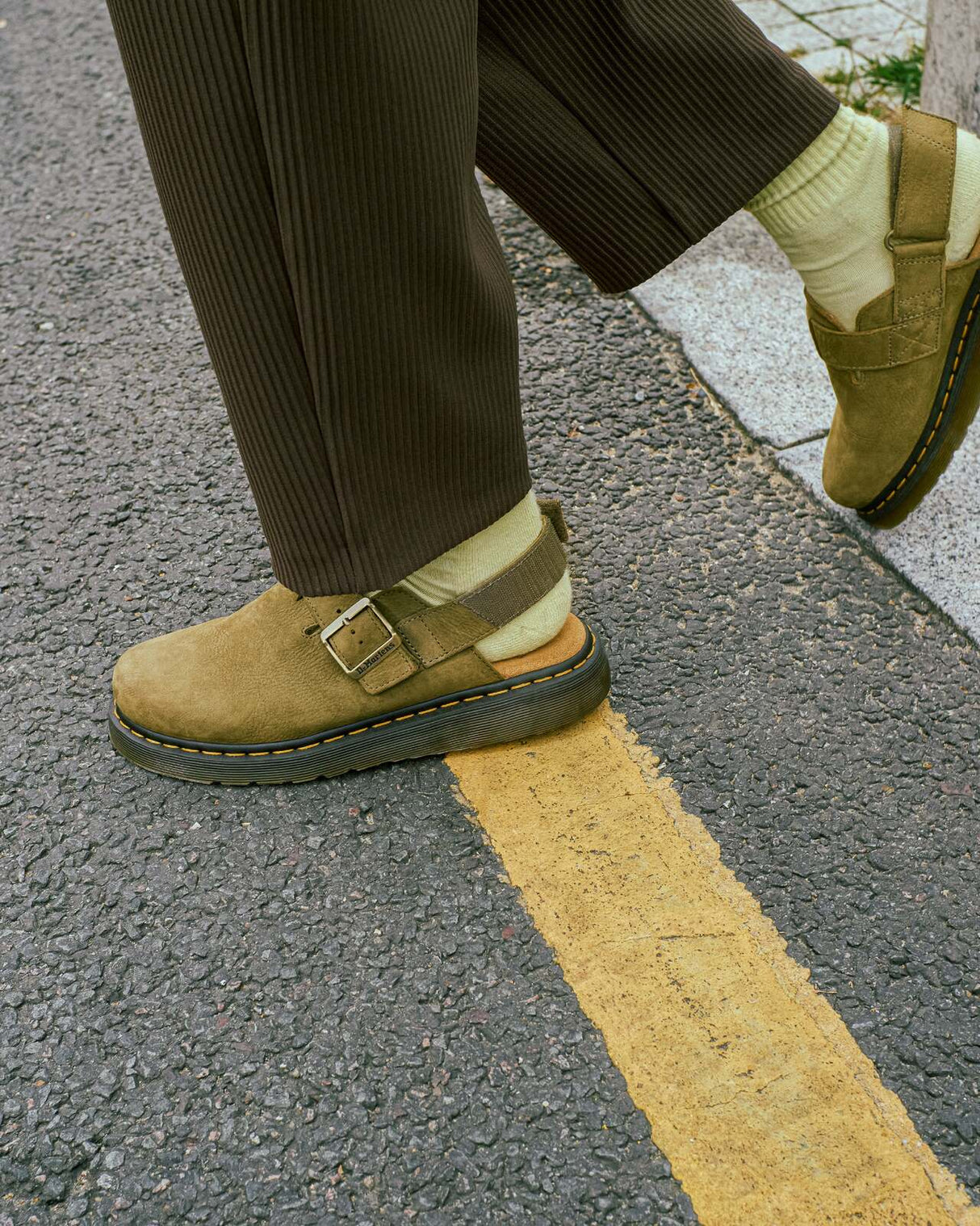 Dr. Martens Jorge II Sling Back Shoes Sandals Slip On in Olive Nubuck