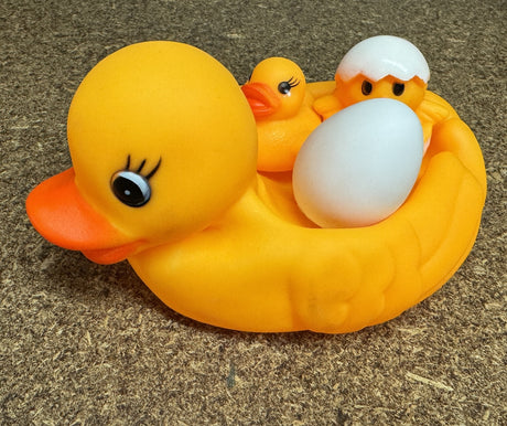 4pcs Rubber Yellow Duck Floating Bath Tub Toy Family Bath Set Bath Time Toy Egg