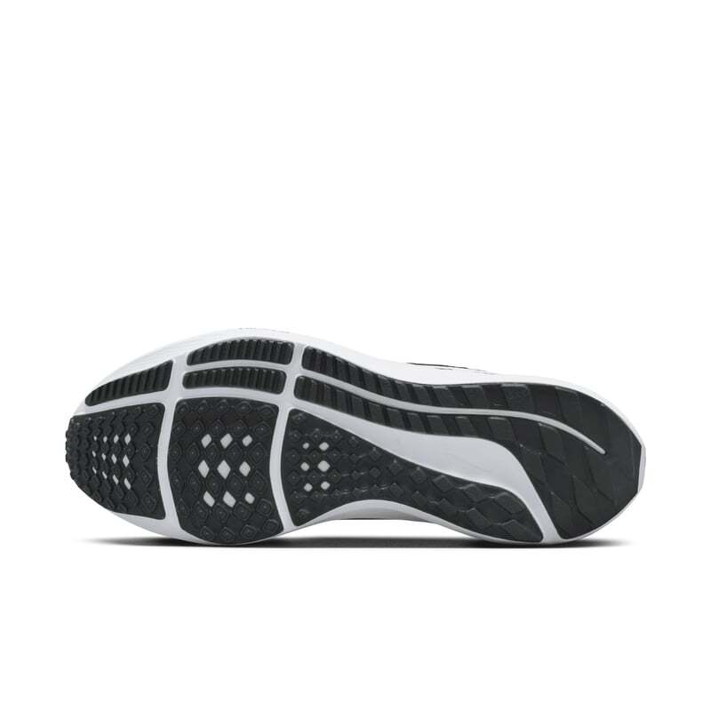 Nike Womens Air Zoom Pegasus 40 Sneakers Shoes in Black/White