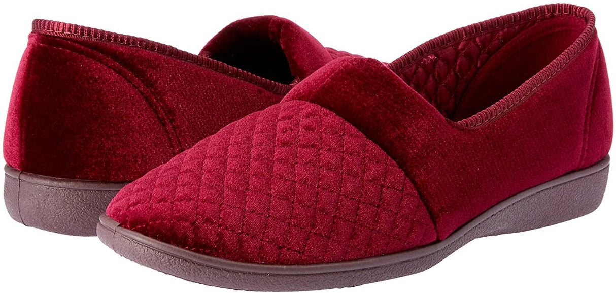 Grosby Marcy 2 Womens Slippers Slip On Indoor Outdoor Quilted Moccasins Shoes - Wine