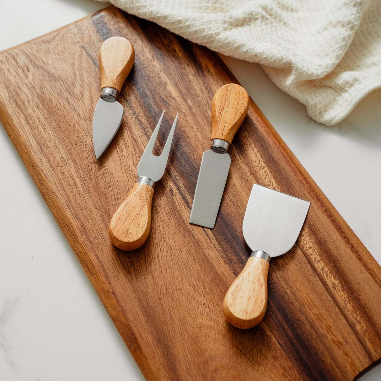 AVALON 4 PIECE WOOD HANDLE CHEESE KNIFE SET