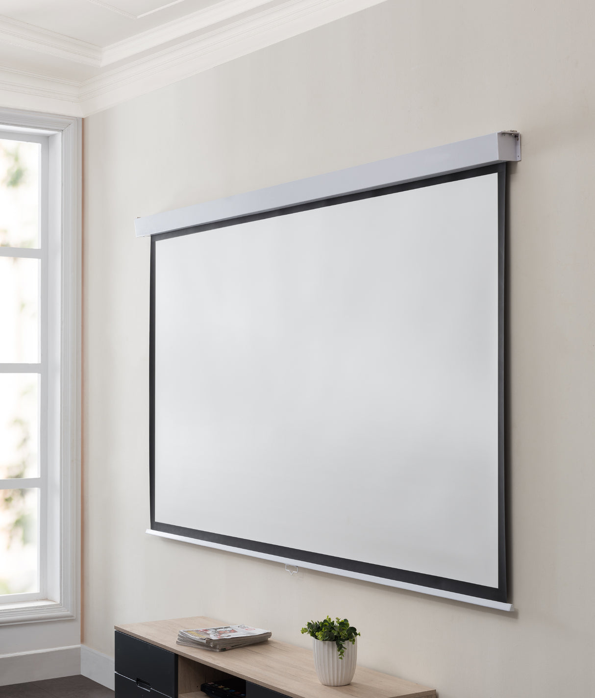 Tauris 100" Pull Down Projector Screen Theatre Projection Wall Mountable 16:9